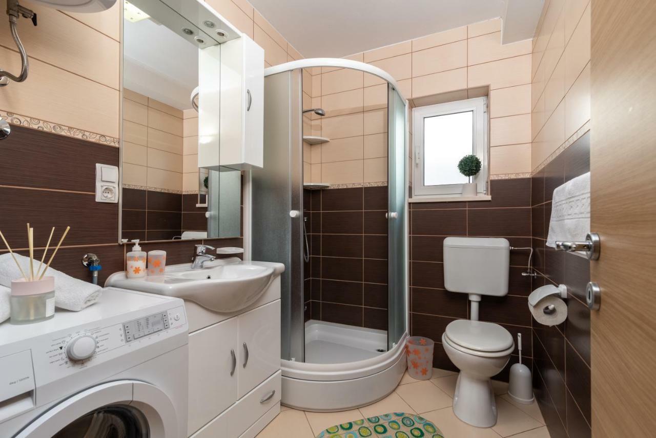 Apartment Nives Trogir Ngoại thất bức ảnh