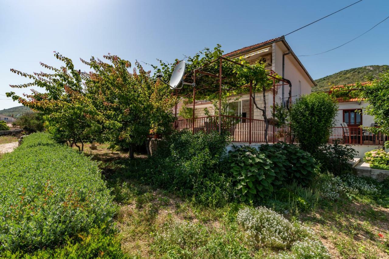 Apartment Nives Trogir Ngoại thất bức ảnh